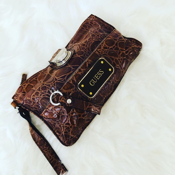 Guess Clutch - Picture 5 of 5